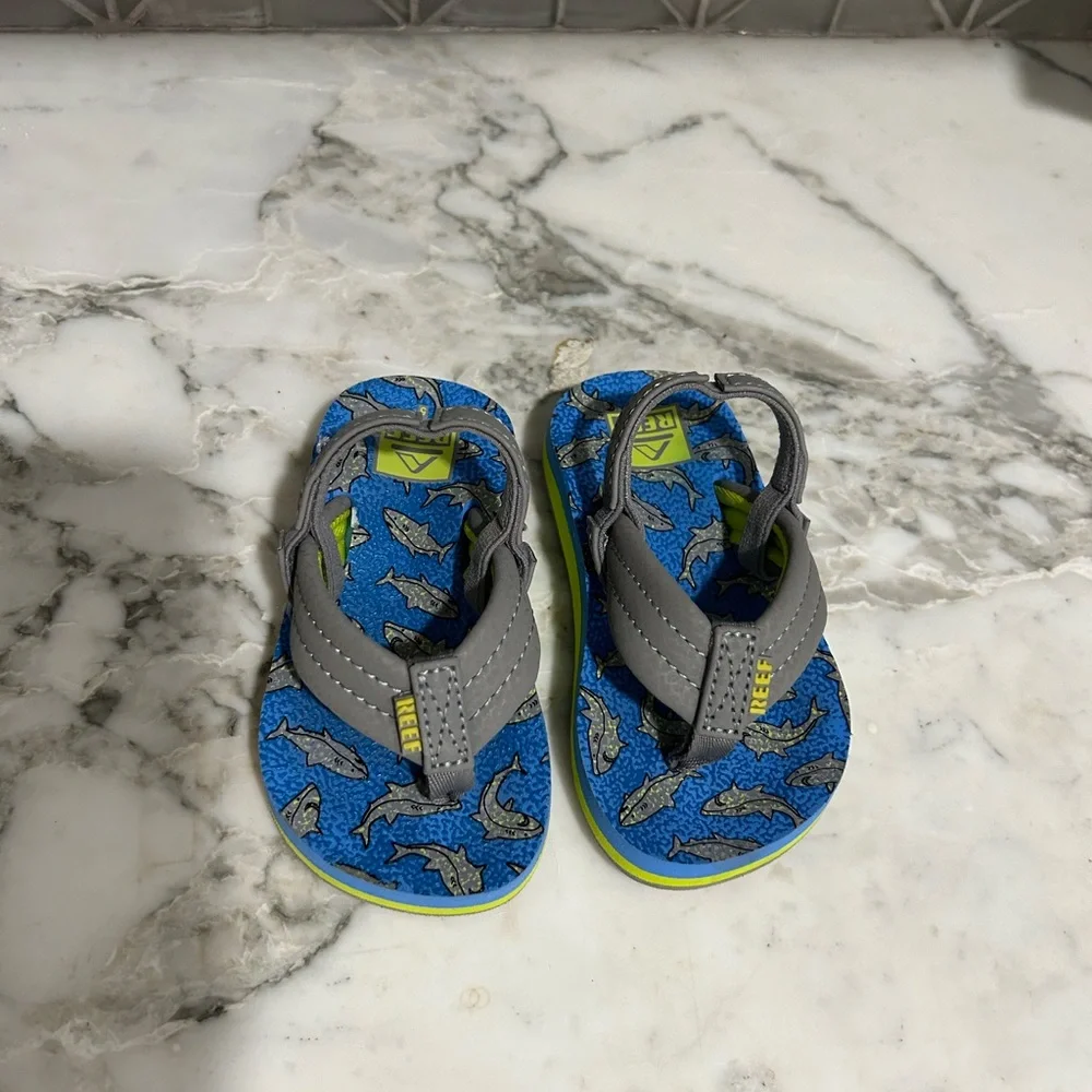 $7 ADD ON Reef baby sandal shoes‎ 5c Zara H&M Nike shoes